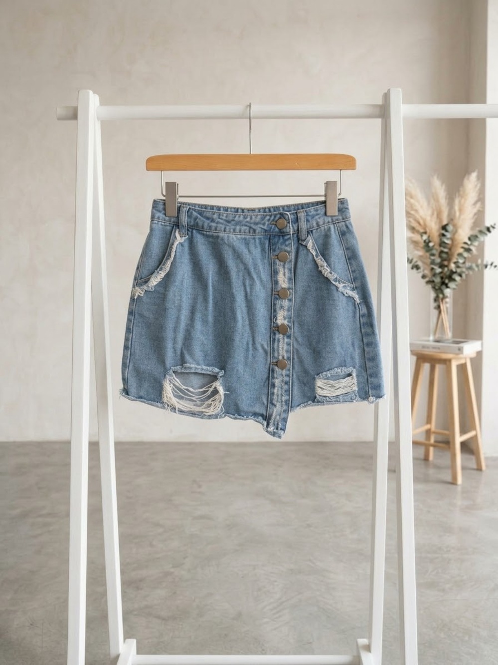 Forever 21 Light Blue Distressed Button-Front Denim Shorts